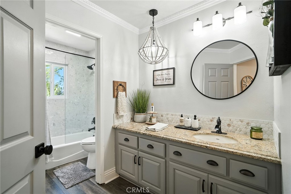 38554 Lochinvar Court