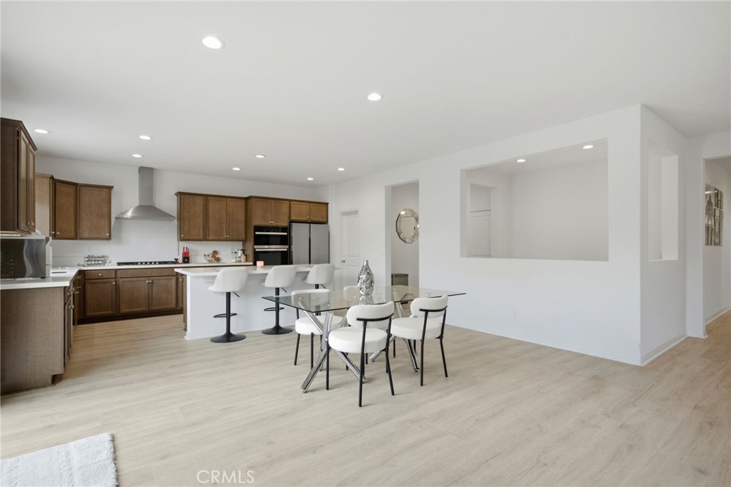 25337 Circle Stone