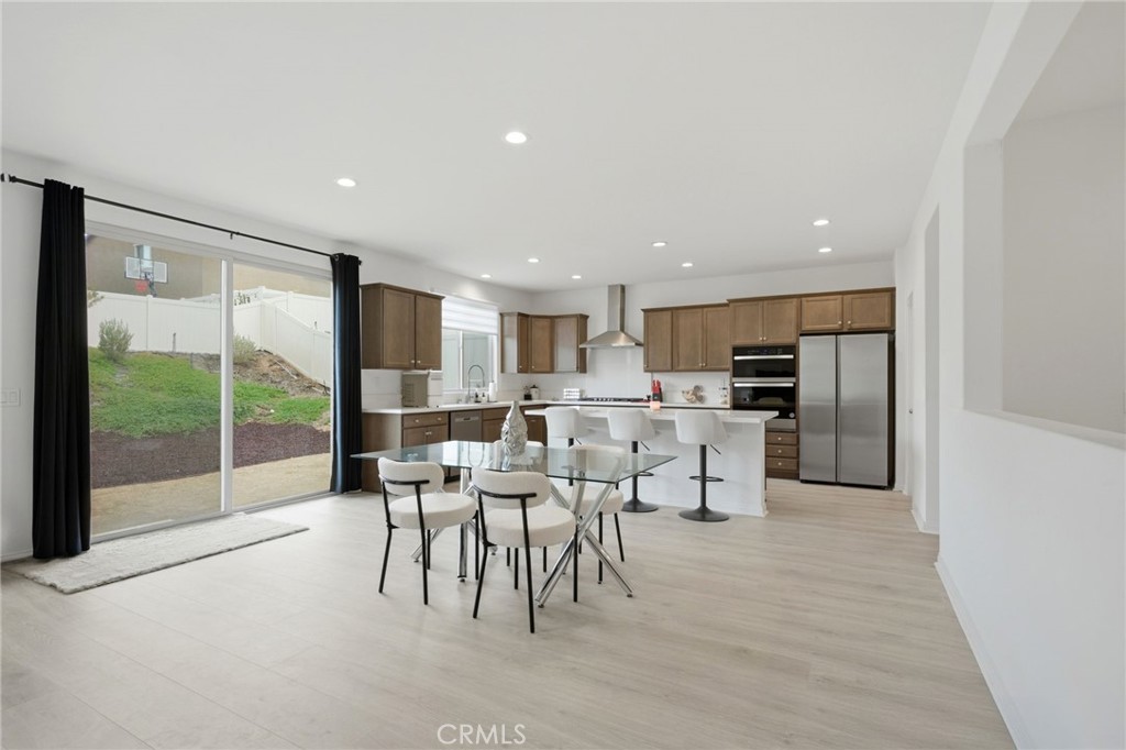 25337 Circle Stone