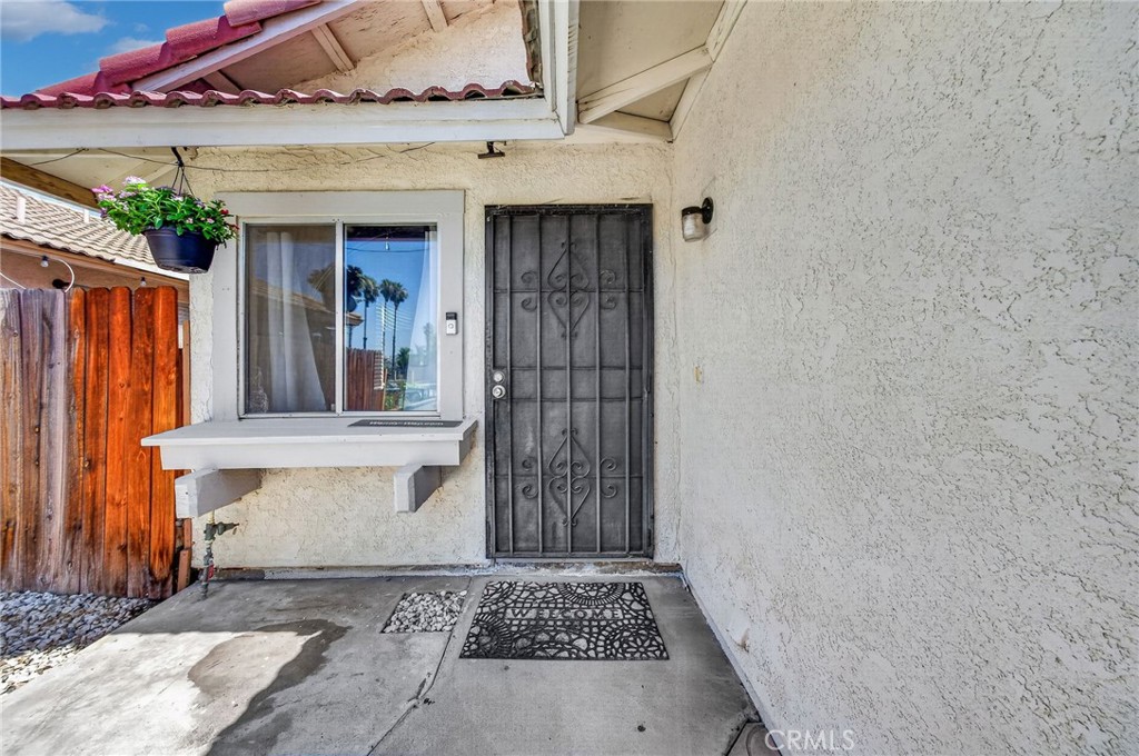 25076 Wendy Way