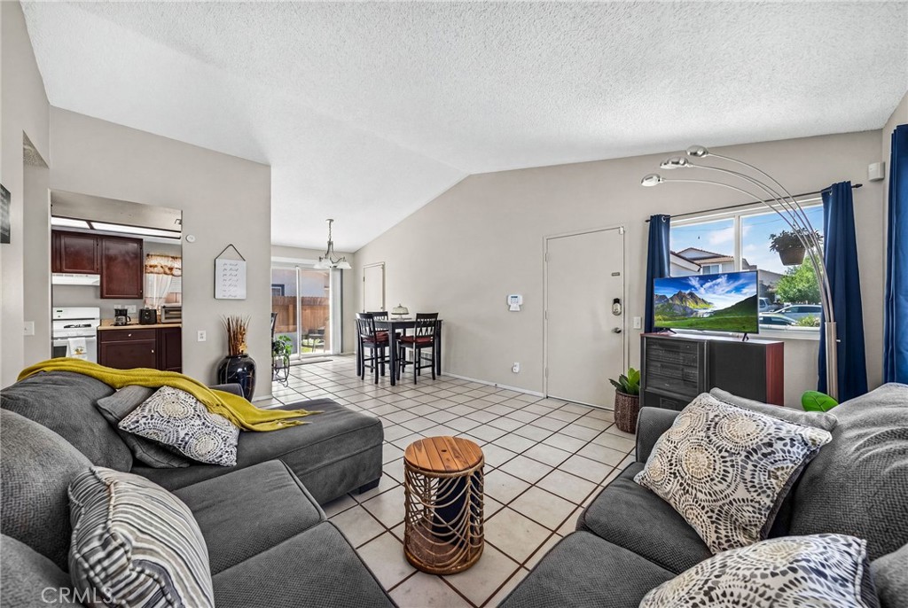 25076 Wendy Way