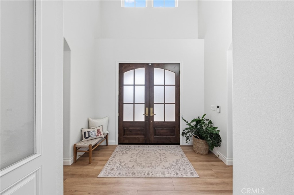 38566 Vista Del Bosque