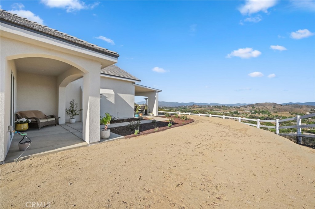38566 Vista Del Bosque