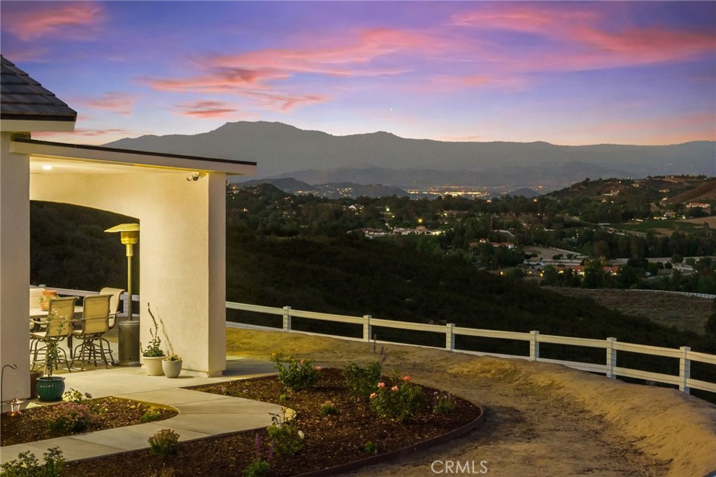 38566 Vista Del Bosque