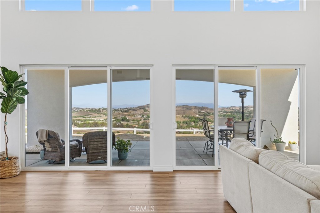 38566 Vista Del Bosque