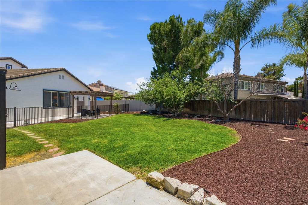 37709 Oxford Drive