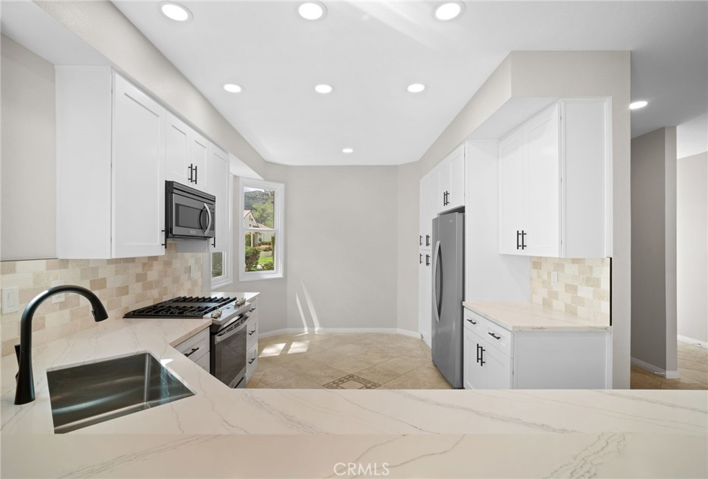 38510 Glen Abbey