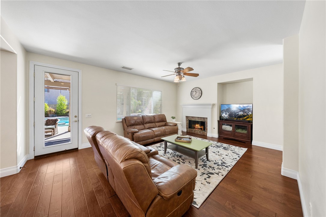 38178 Copperwood