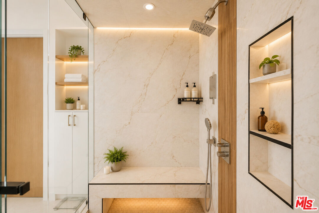 7405 Pyramid Pl