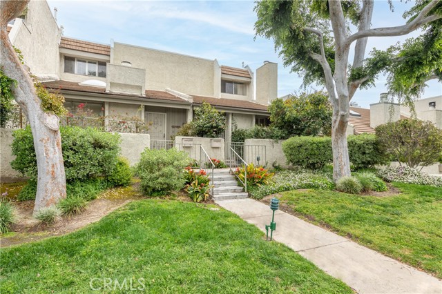 4221 Colfax AVE Unit: J