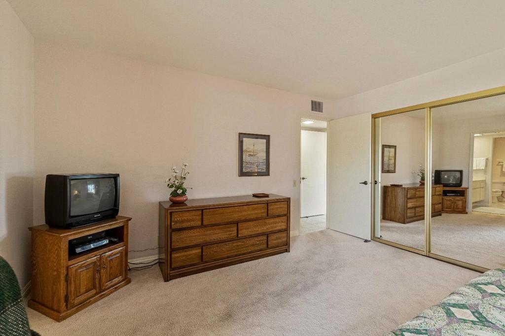 2051 E Colombard Drive