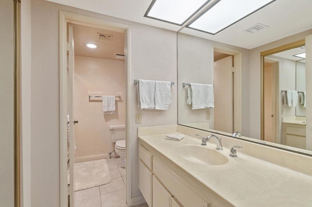 2051 E Colombard Drive