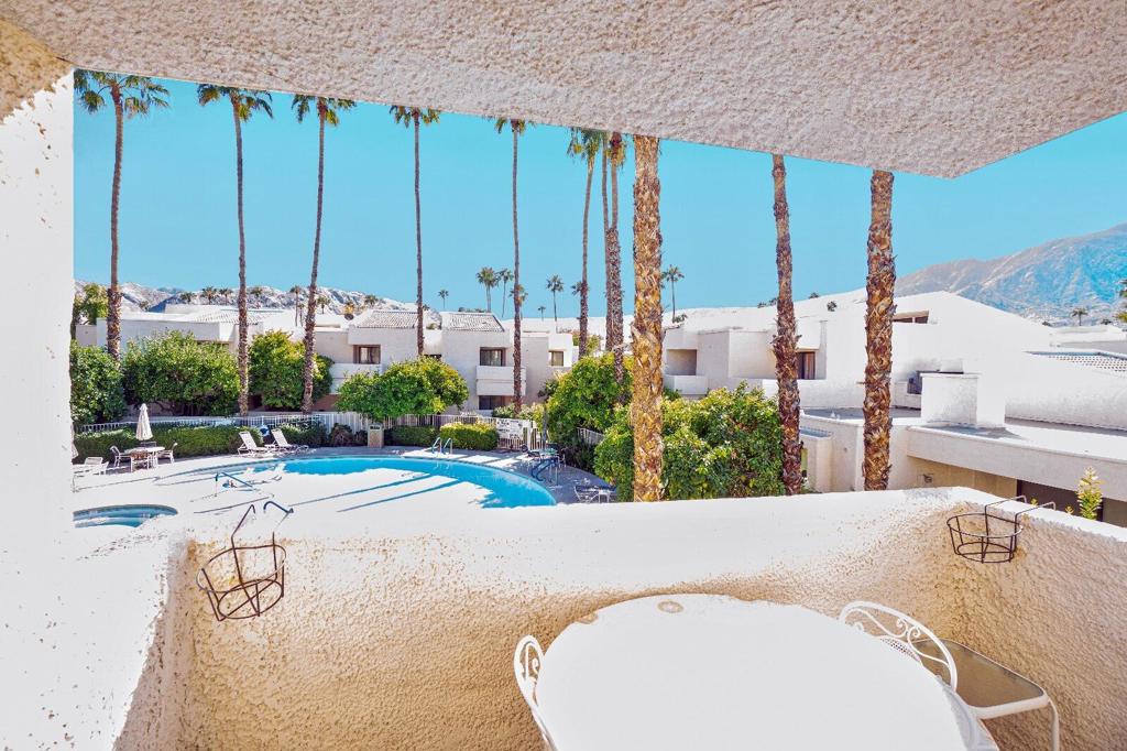 2051 E Colombard Drive