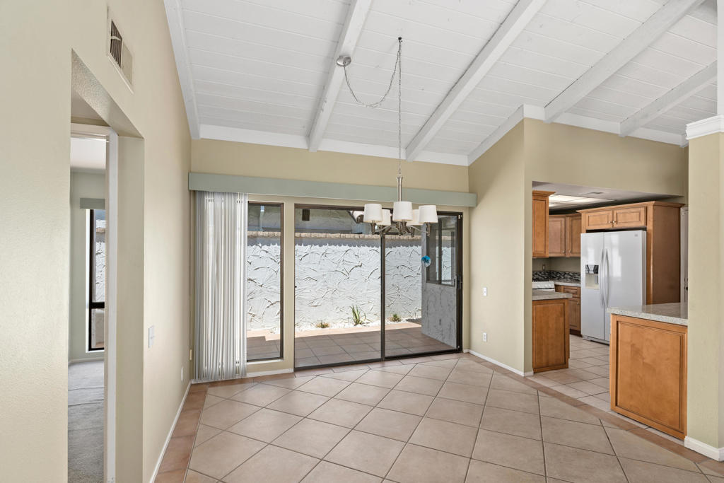 2530 E Miramonte Circle D