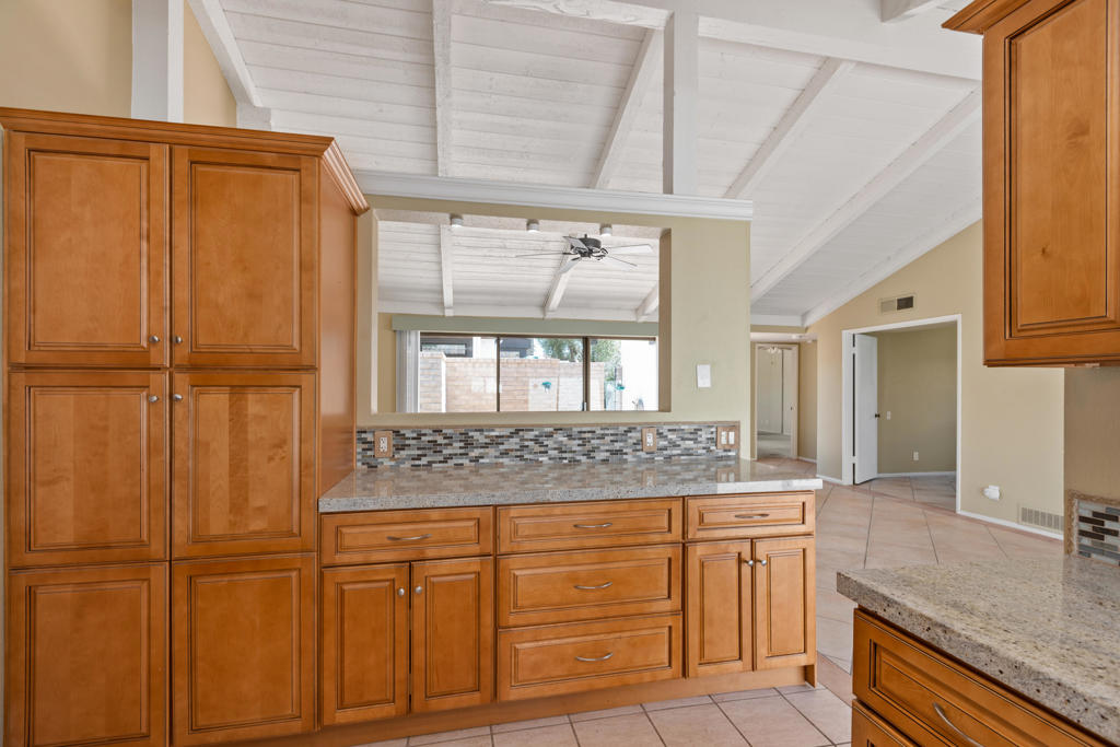 2530 E Miramonte Circle D