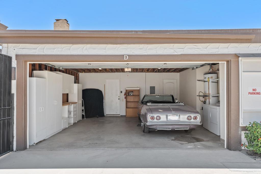 2530 E Miramonte Circle D