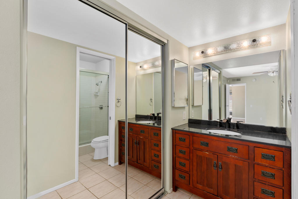 2530 E Miramonte Circle D