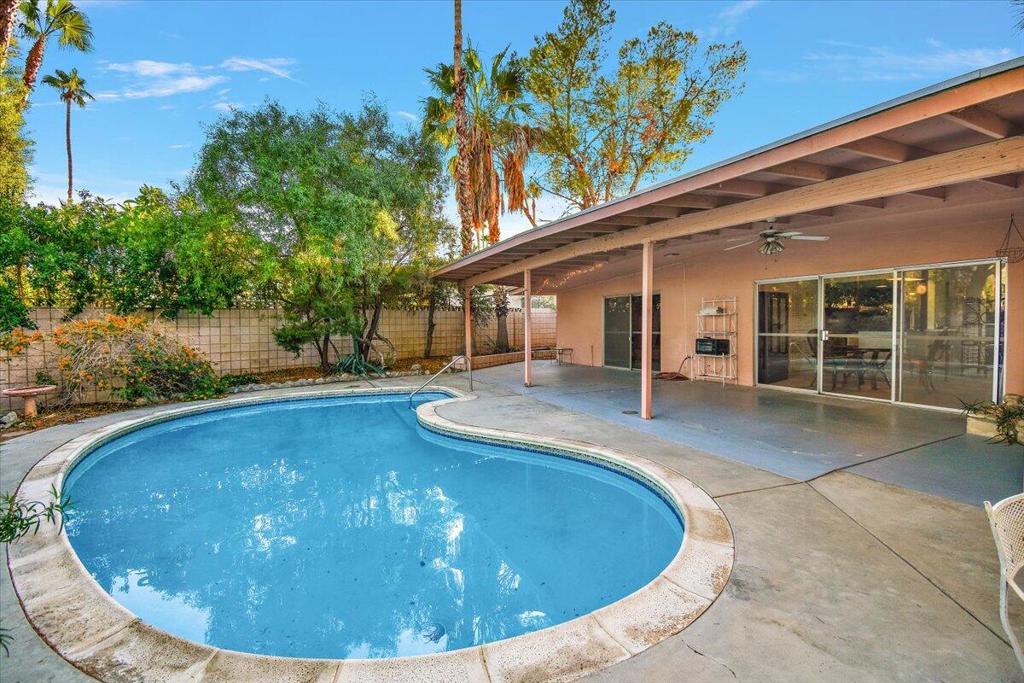 48080 Birdie Way