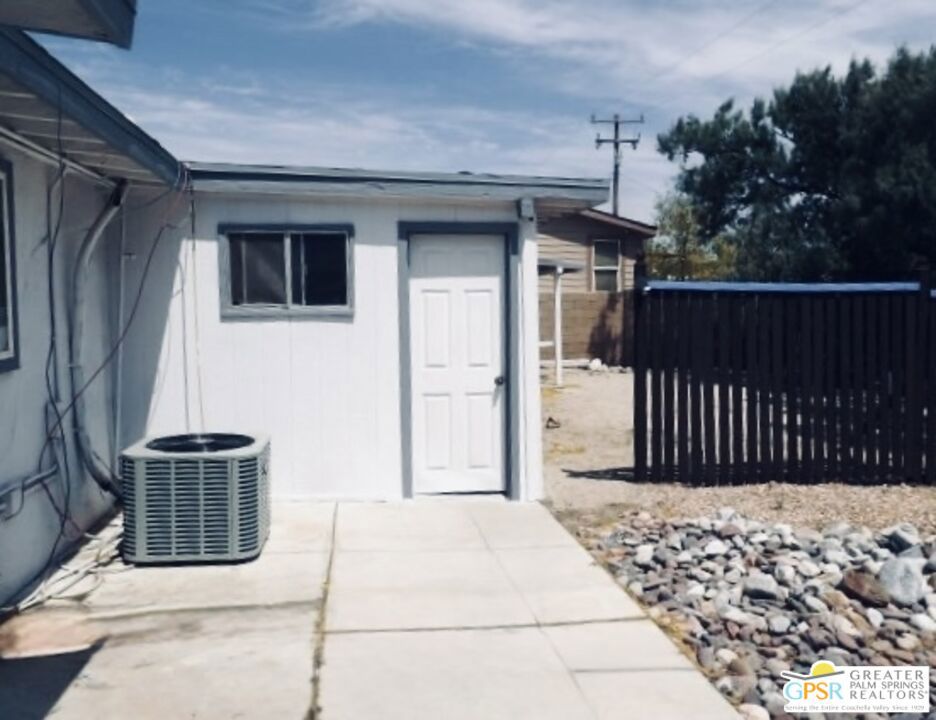 15875 N Crystal Springs Drive