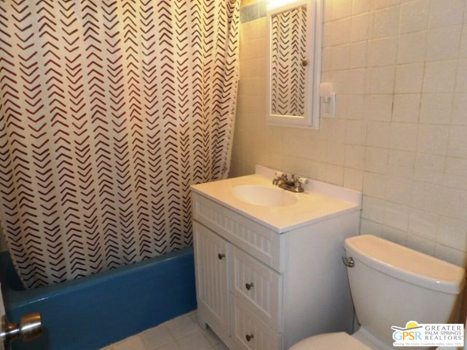 15875 N Crystal Springs Drive