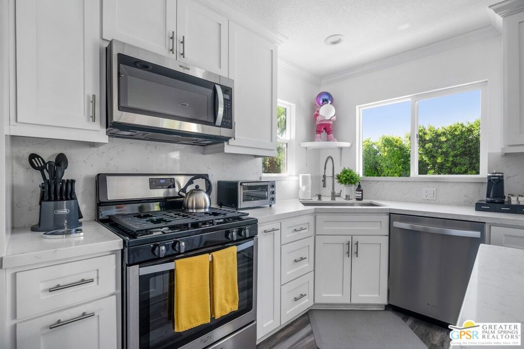 3784 E Calle San Raphael