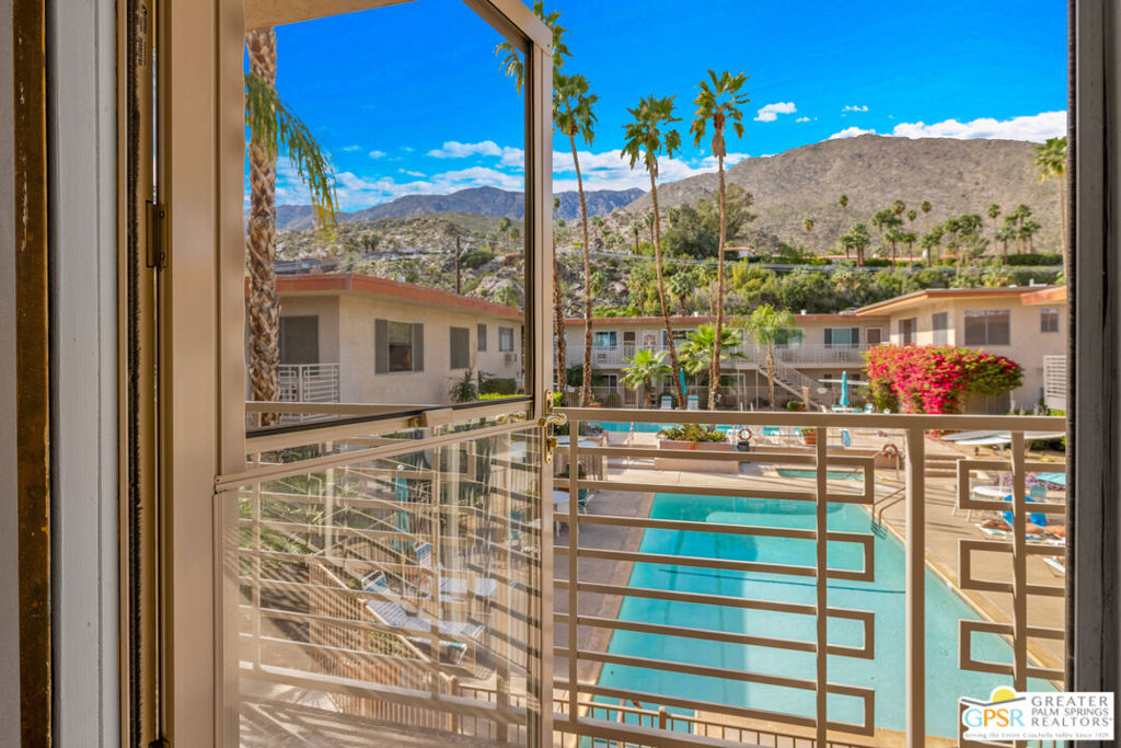 2290 S Palm Canyon Drive 115