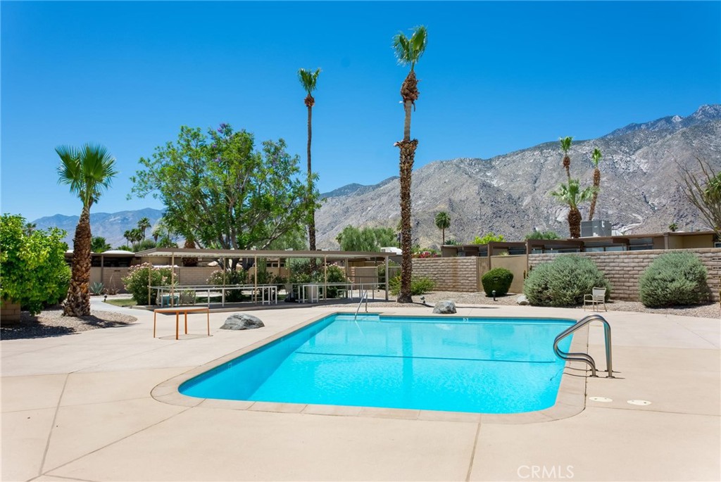 1710 N Via Miraleste