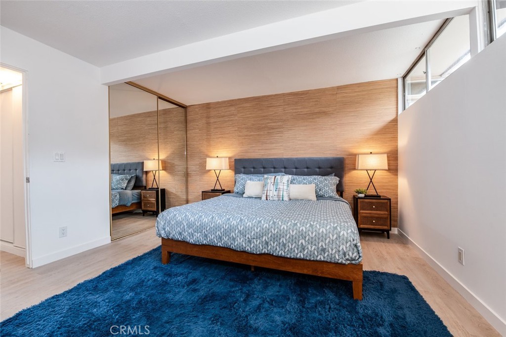 1710 N Via Miraleste