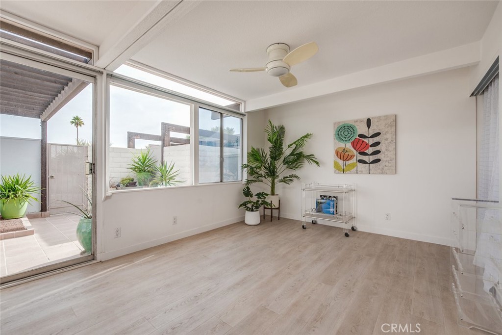 1710 N Via Miraleste