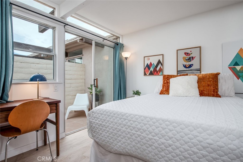 1710 N Via Miraleste