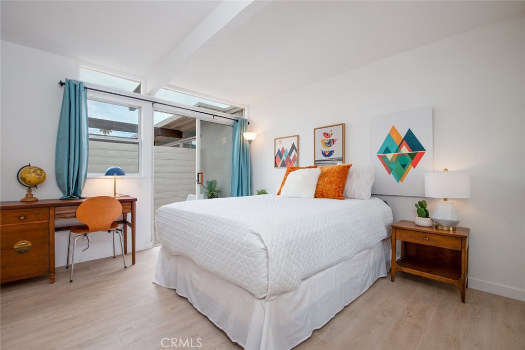 1710 N Via Miraleste