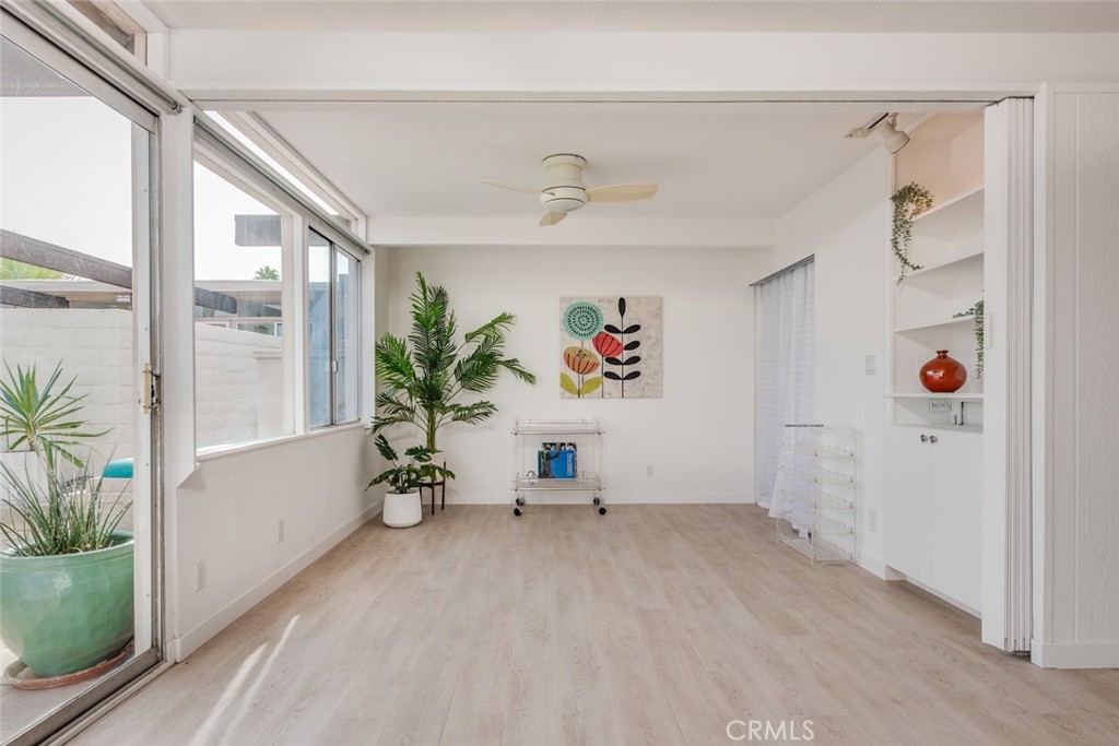 1710 N Via Miraleste