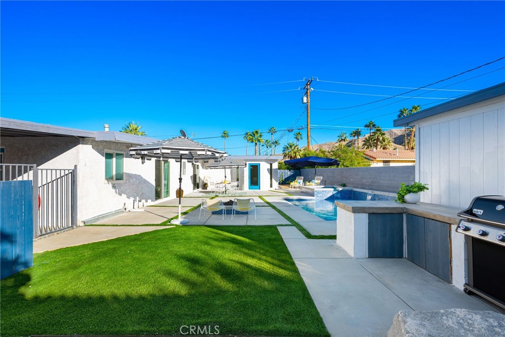 38855 Paradise Way