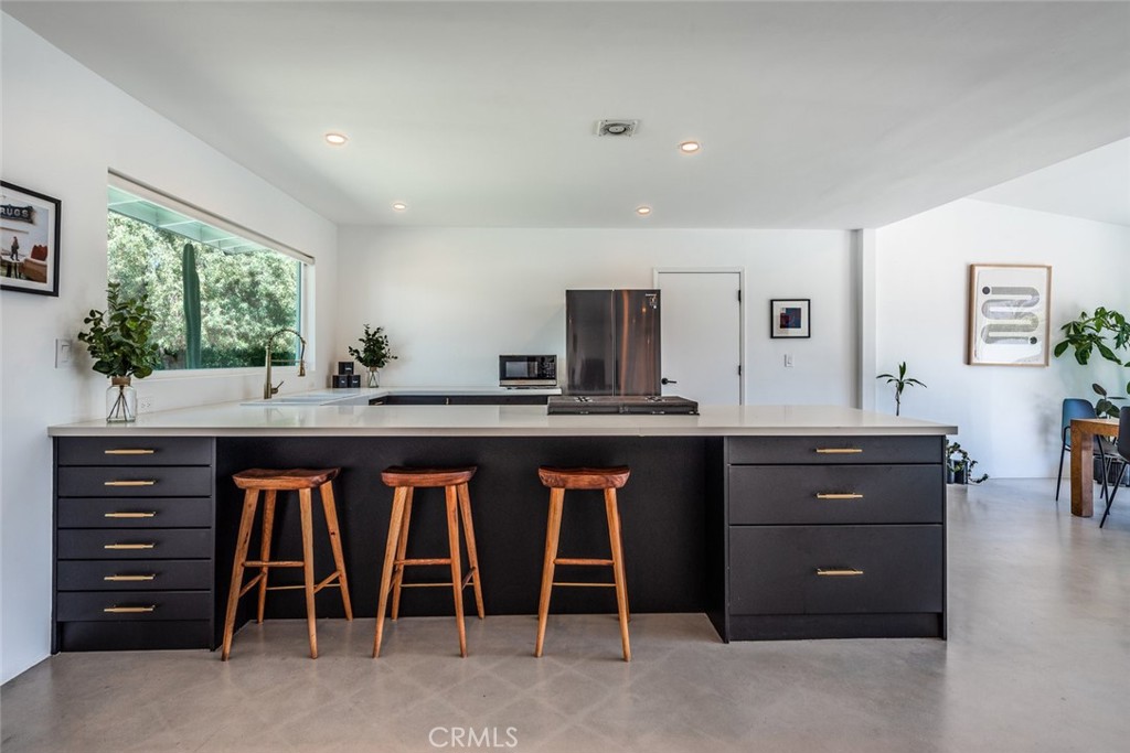 1895 E Mcmanus Drive