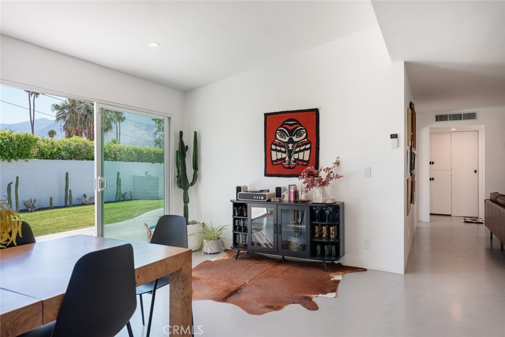 1895 E Mcmanus Drive