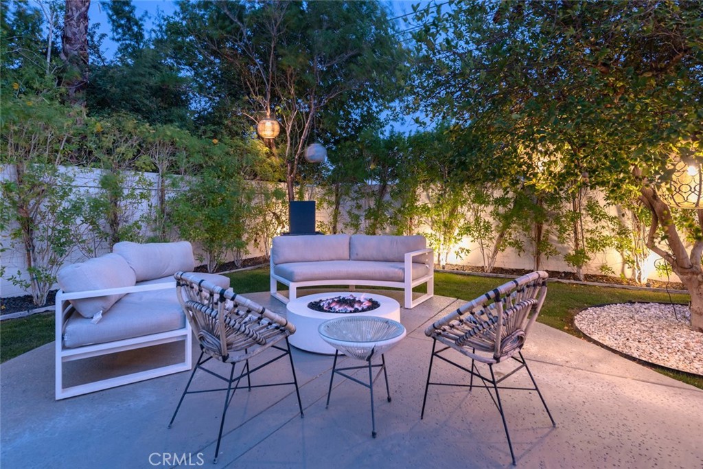 1895 E Mcmanus Drive