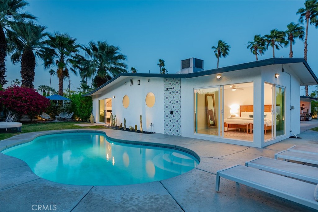 1895 E Mcmanus Drive