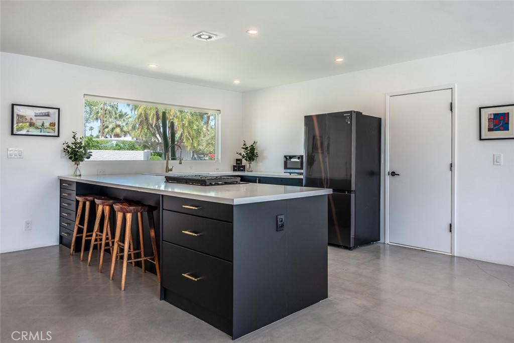 1895 E Mcmanus Drive