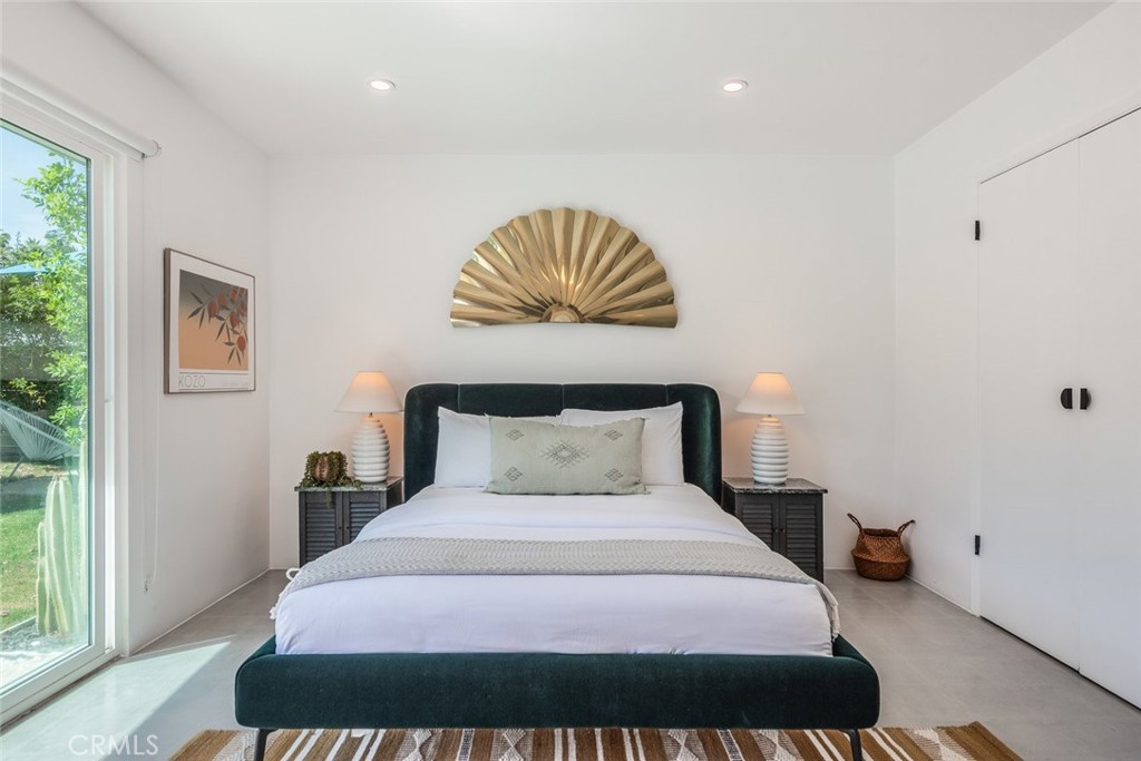 1895 E Mcmanus Drive