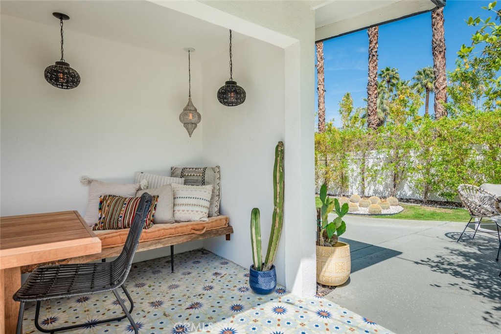 1895 E Mcmanus Drive