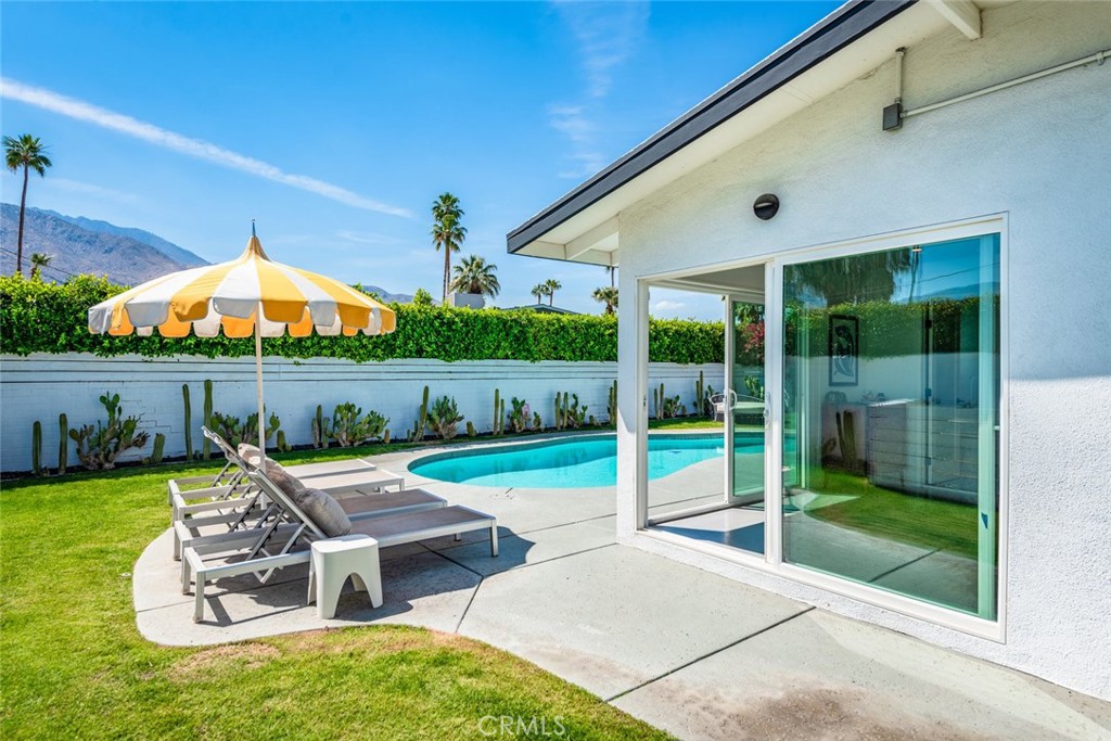 1895 E Mcmanus Drive