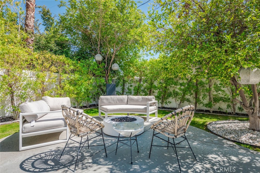 1895 E Mcmanus Drive