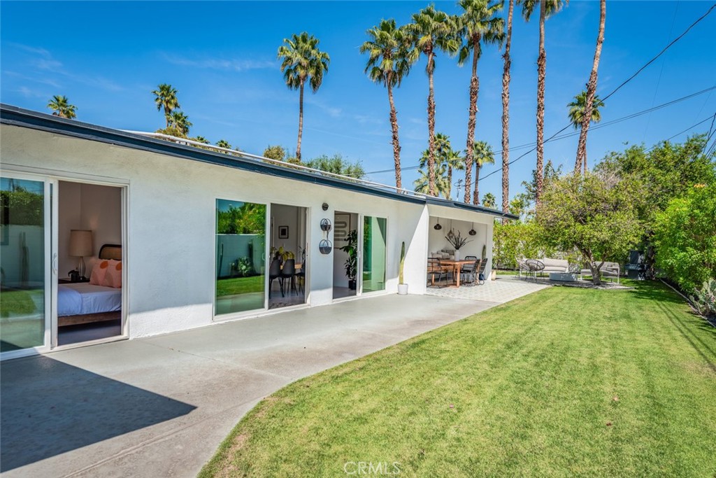 1895 E Mcmanus Drive