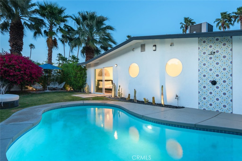 1895 E Mcmanus Drive