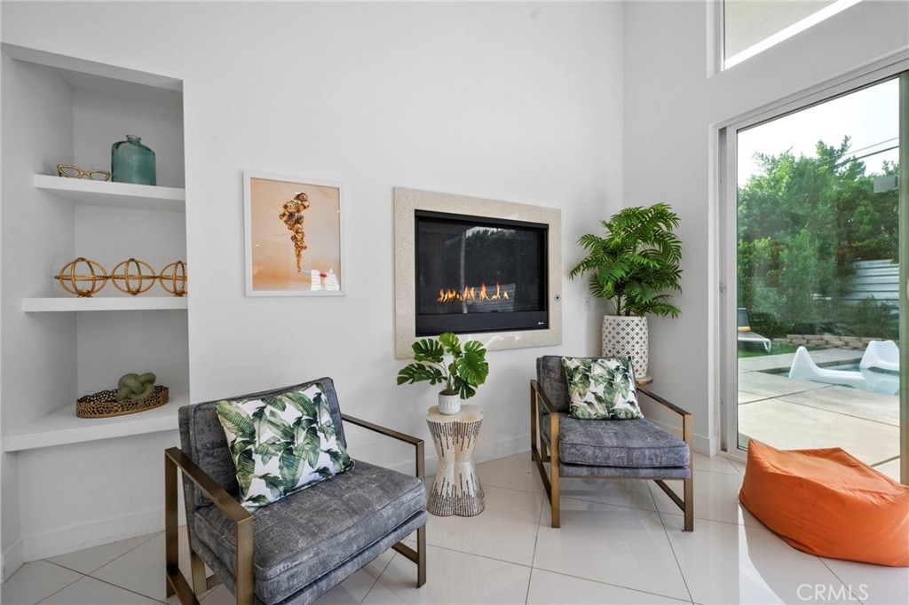 2461 N Junipero Avenue