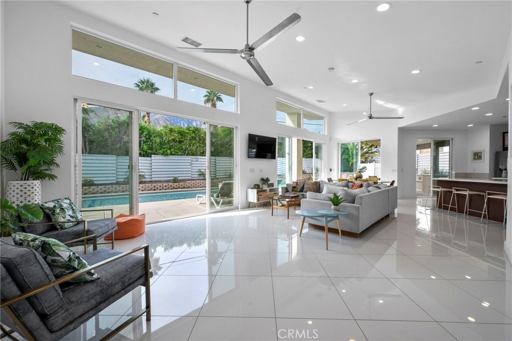 2461 N Junipero Avenue