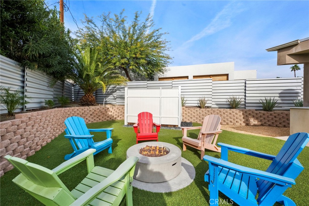 2461 N Junipero Avenue