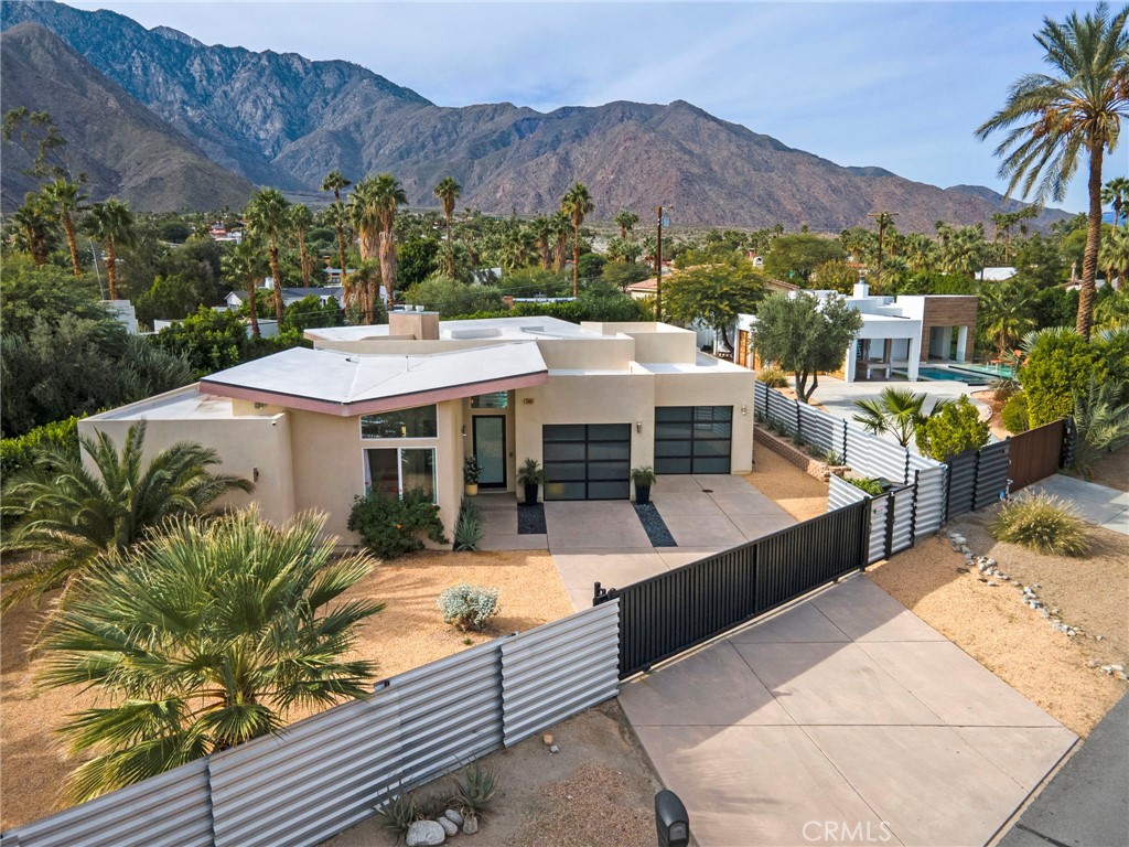 2461 N Junipero Avenue
