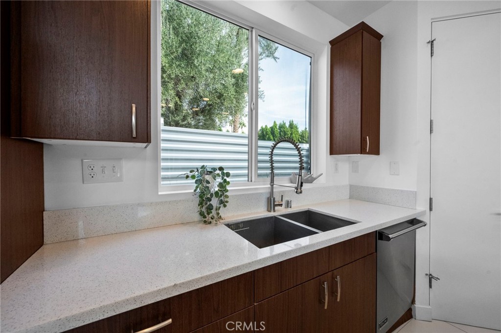 2461 N Junipero Avenue