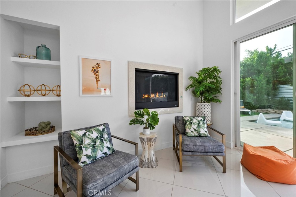 2461 N Junipero Avenue